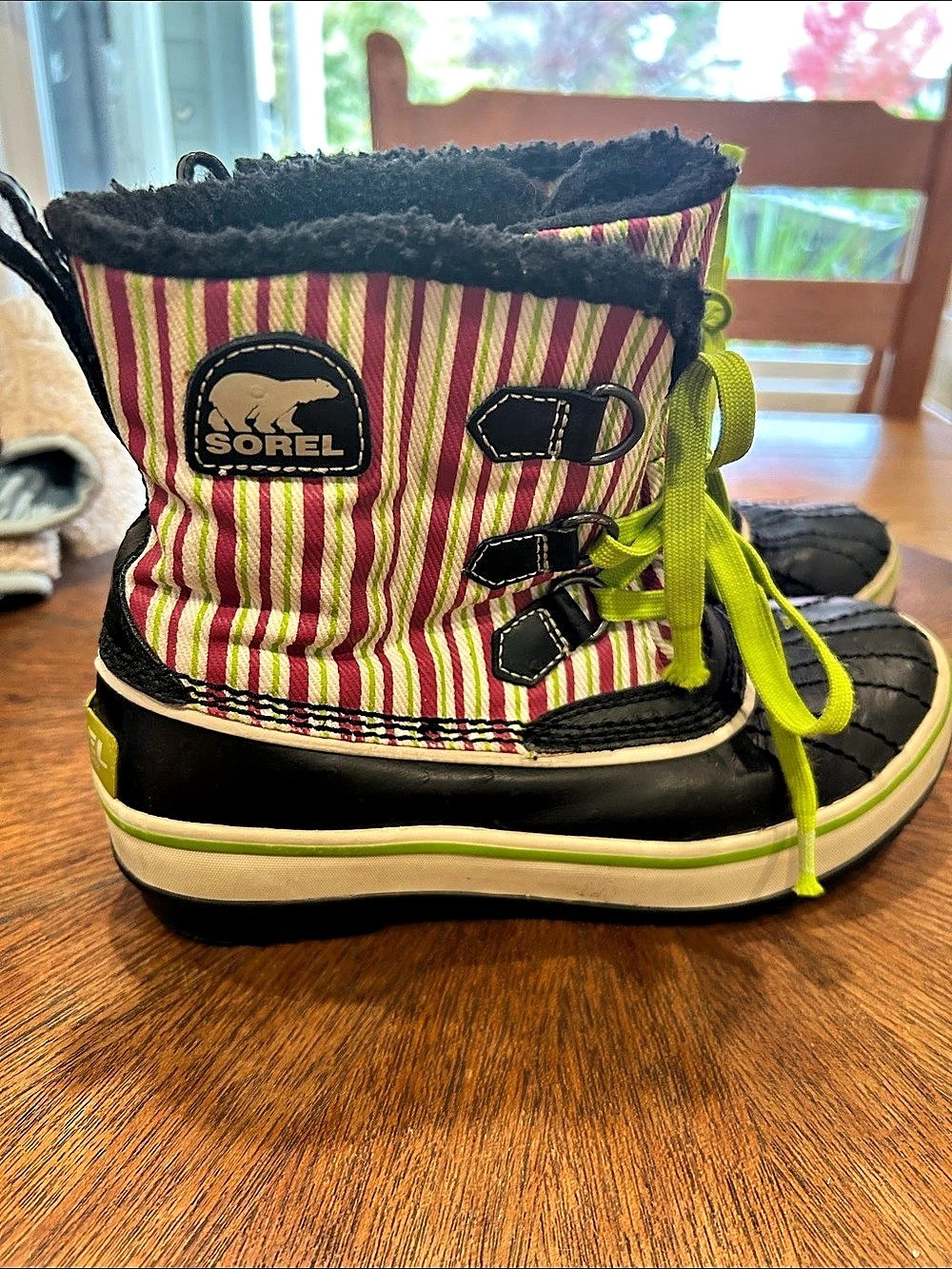 Sorel Tivoli Pac Striped Winter Boots Green & Black US 4